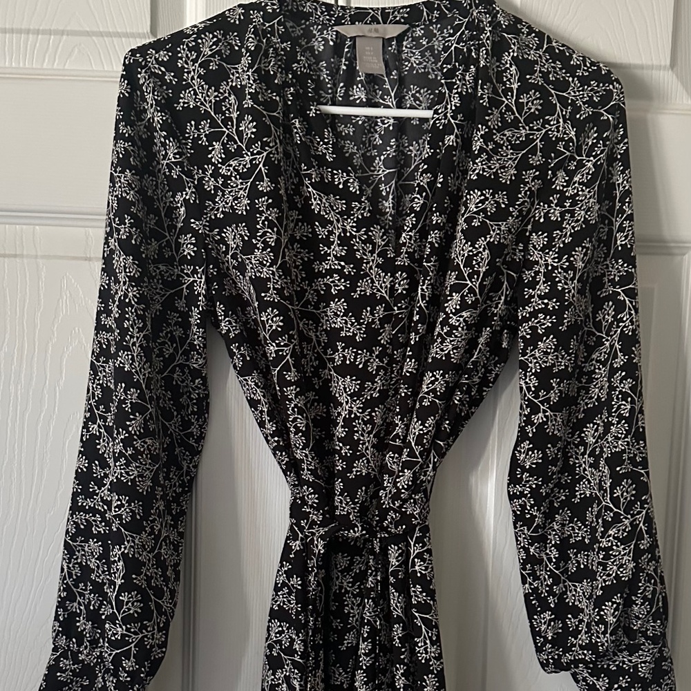 H&M Belted floral dress